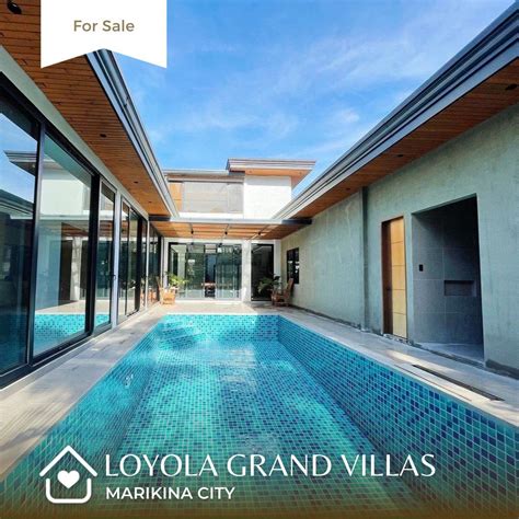 THE LOYOLA GRAND VILLAS .